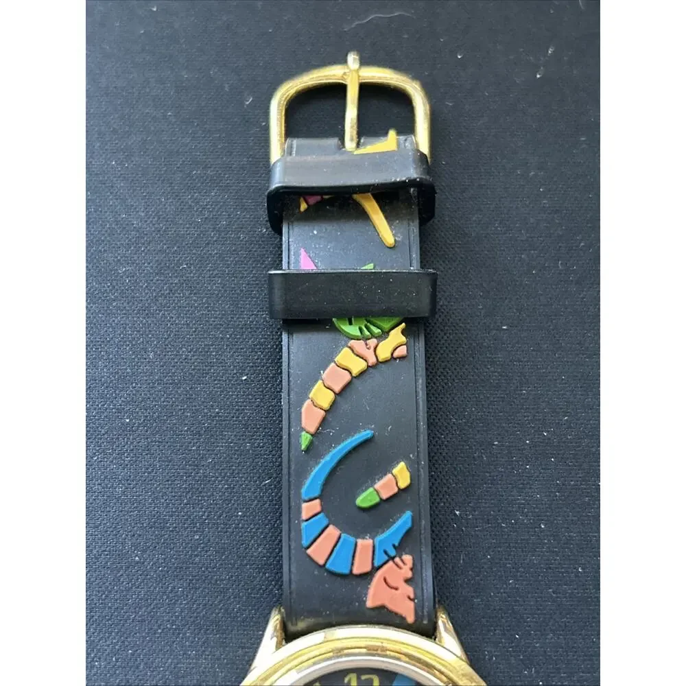 Gold Tone Cat Band Women’s Quartz Watch